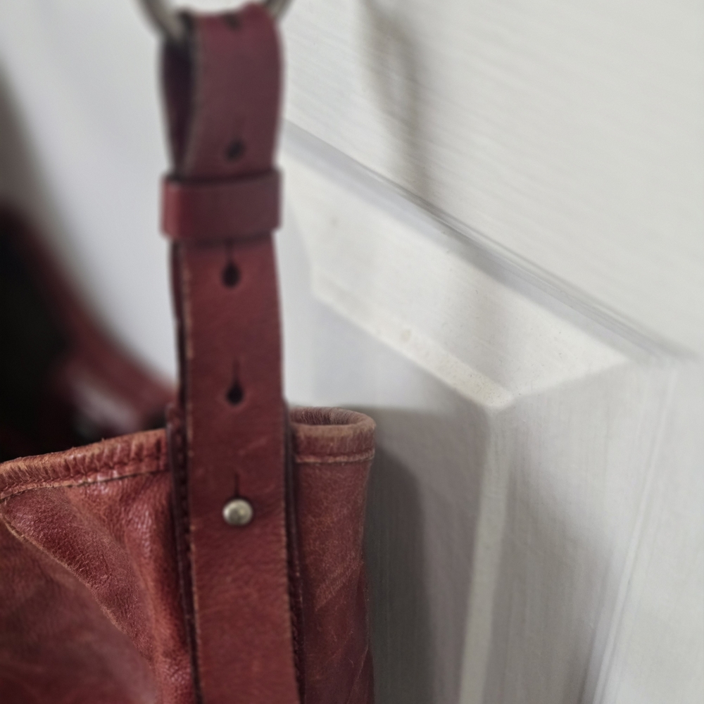 Yves Saint Laurent Mombasa Bag- Red - Picture 4 of 5